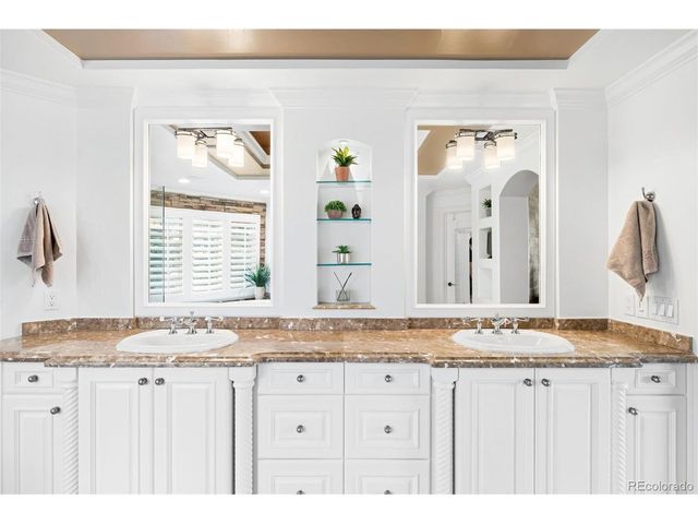 9329 E Star Hill Trl, Lone Tree, CO 80124