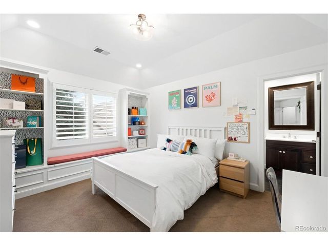 9329 E Star Hill Trl, Lone Tree, CO 80124