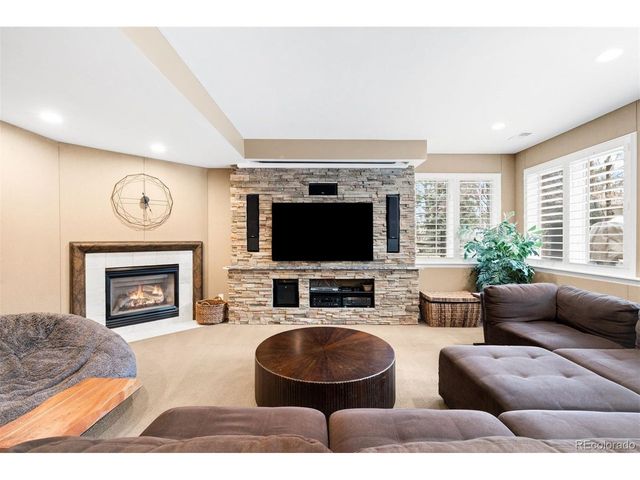 9329 E Star Hill Trl, Lone Tree, CO 80124