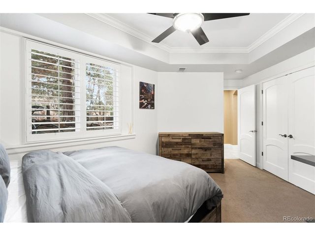 9329 E Star Hill Trl, Lone Tree, CO 80124