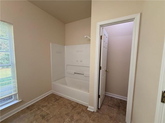 156 Red Bank Road, Alpharetta, GA 30004