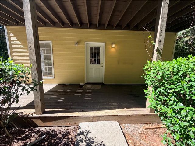 156 Red Bank Road, Alpharetta, GA 30004