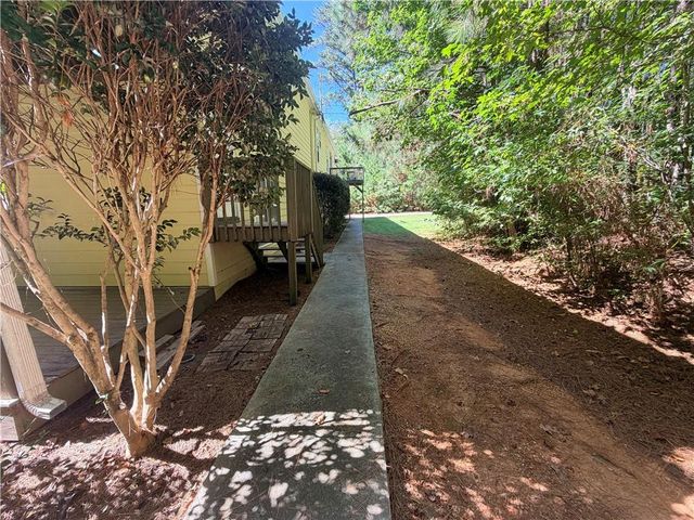 156 Red Bank Road, Alpharetta, GA 30004