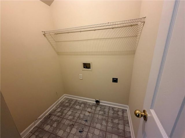 156 Red Bank Road, Alpharetta, GA 30004