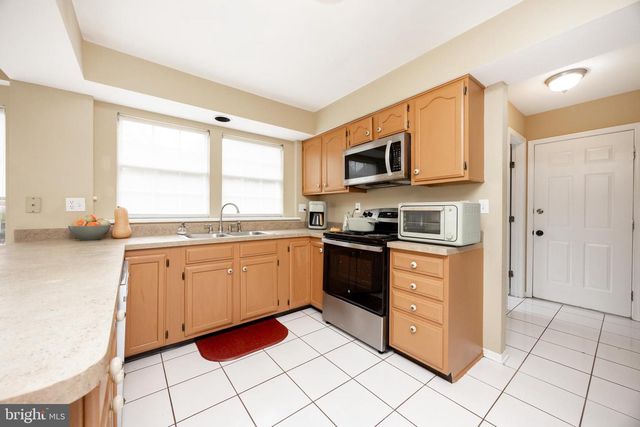 8 BALMORAL DR, Chadds Ford, PA 19317