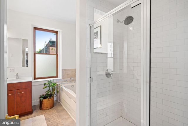 822 N 27TH ST, Philadelphia, PA 19130