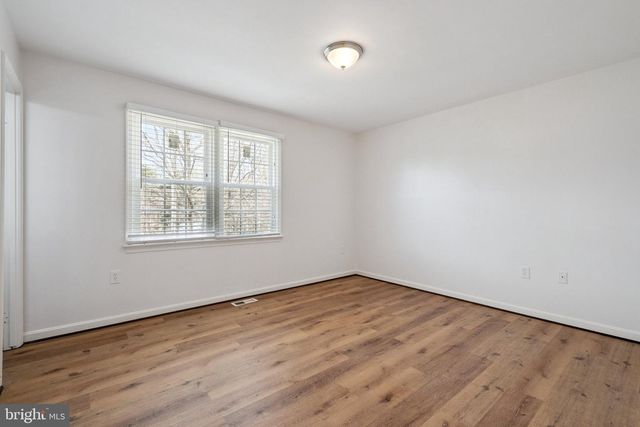 6803 MIDDLEFIELD RD, Fort Washington, MD 20744