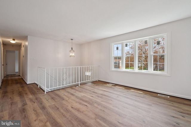 6803 MIDDLEFIELD RD, Fort Washington, MD 20744