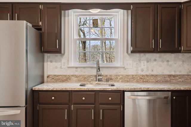 6803 MIDDLEFIELD RD, Fort Washington, MD 20744