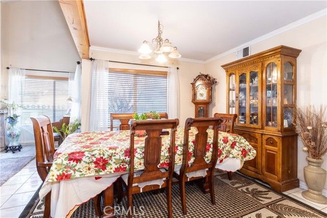 44520 Fenhold, Lancaster, CA 93535