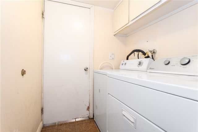 44520 Fenhold, Lancaster, CA 93535