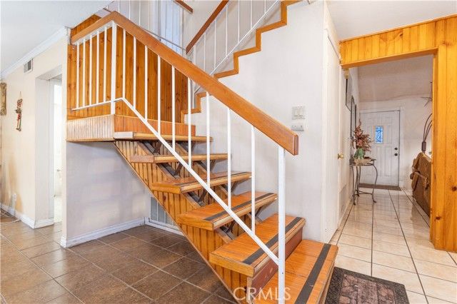 44520 Fenhold, Lancaster, CA 93535