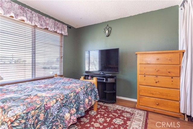 44520 Fenhold, Lancaster, CA 93535