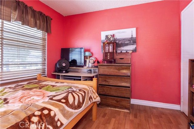 44520 Fenhold, Lancaster, CA 93535