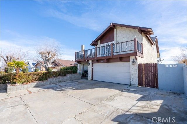44520 Fenhold, Lancaster, CA 93535
