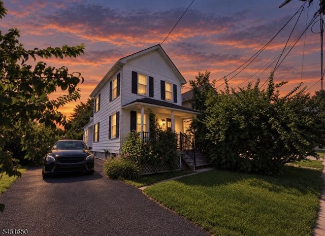307 Duer St, North Plainfield Boro, NJ 07060