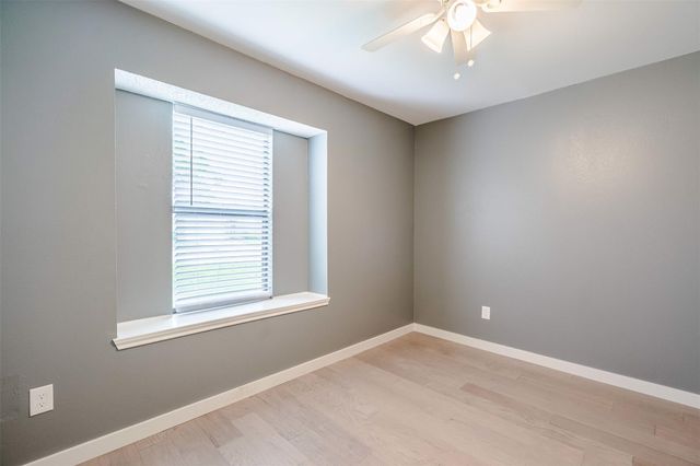 16405 Edgemere DR, Pflugerville, TX 78660