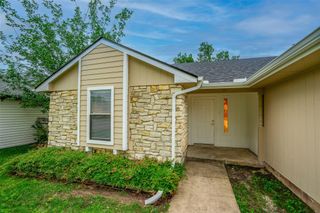 16405 Edgemere DR, Pflugerville, TX 78660