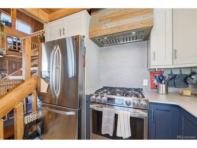 10050 City View Dr, Morrison, CO 80465