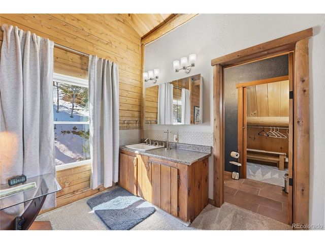 10050 City View Dr, Morrison, CO 80465