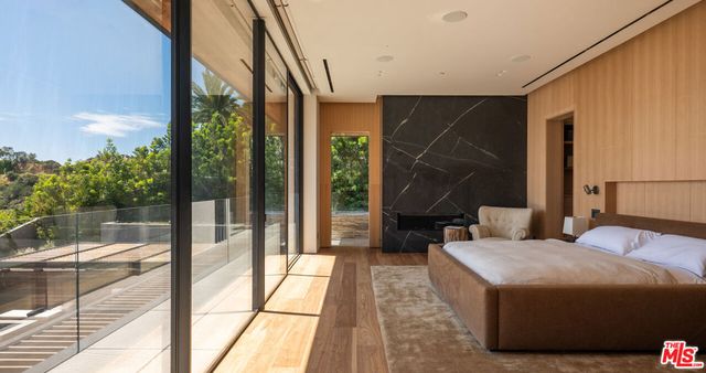 2657 Larmar Road, Los Angeles, CA 90068