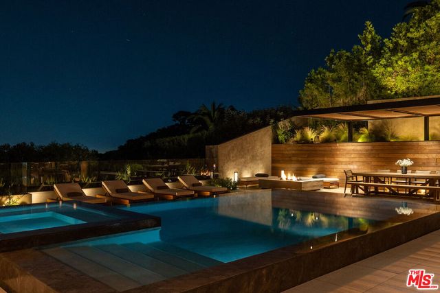 2657 Larmar Road, Los Angeles, CA 90068