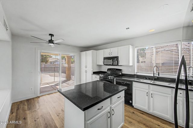 835 W COOLEY Drive, Gilbert, AZ 85233