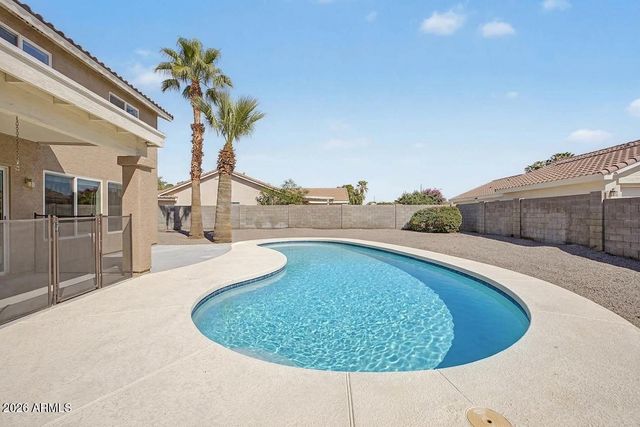 835 W COOLEY Drive, Gilbert, AZ 85233