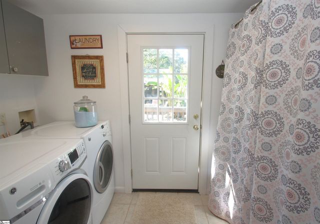 409 Florence Street, Clinton, SC 29325