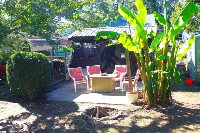 409 Florence Street, Clinton, SC 29325