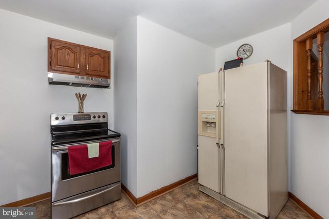 720 W MYRTLE ST, Littlestown, PA 17340