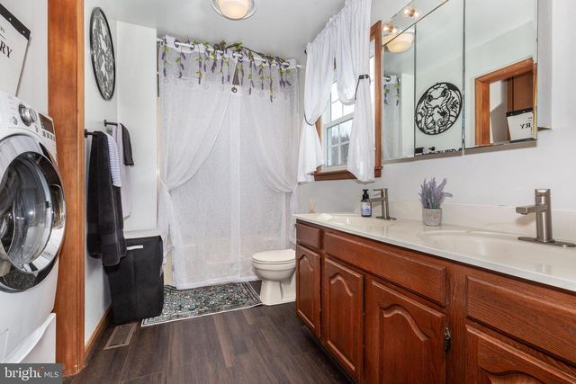 720 W MYRTLE ST, Littlestown, PA 17340