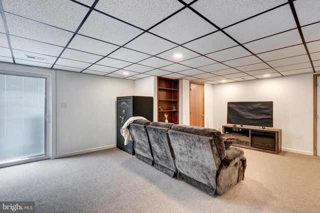 720 W MYRTLE ST, Littlestown, PA 17340