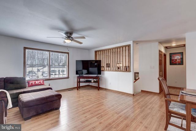 720 W MYRTLE ST, Littlestown, PA 17340