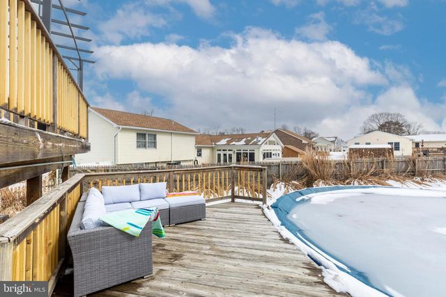 720 W MYRTLE ST, Littlestown, PA 17340