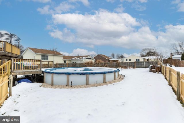 720 W MYRTLE ST, Littlestown, PA 17340