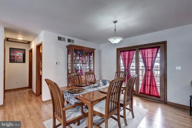 720 W MYRTLE ST, Littlestown, PA 17340