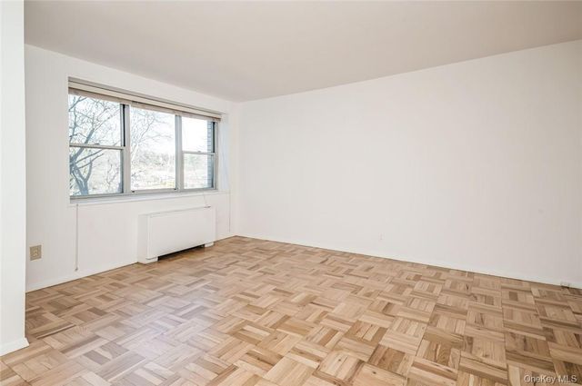 499 N Broadway 3A, White Plains, NY 10603