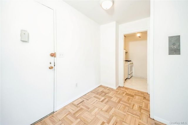 499 N Broadway 3A, White Plains, NY 10603