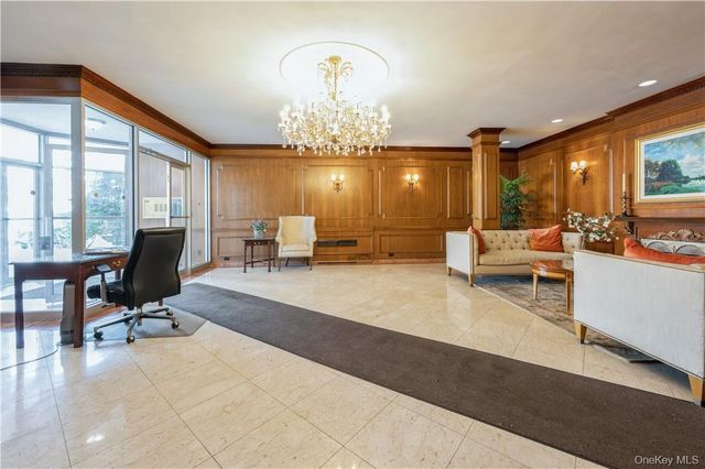 499 N Broadway 3A, White Plains, NY 10603