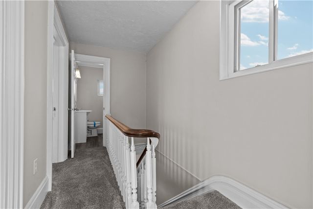 904 State Ave, Coraopolis, PA 15108