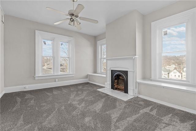 904 State Ave, Coraopolis, PA 15108