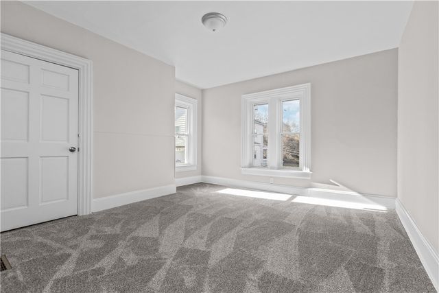 904 State Ave, Coraopolis, PA 15108