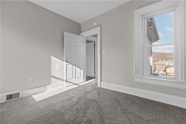 904 State Ave, Coraopolis, PA 15108