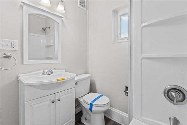 904 State Ave, Coraopolis, PA 15108