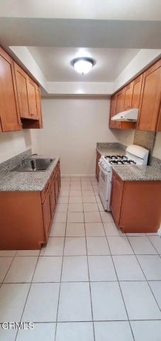 101 S 5th Street, Alhambra, CA 91801