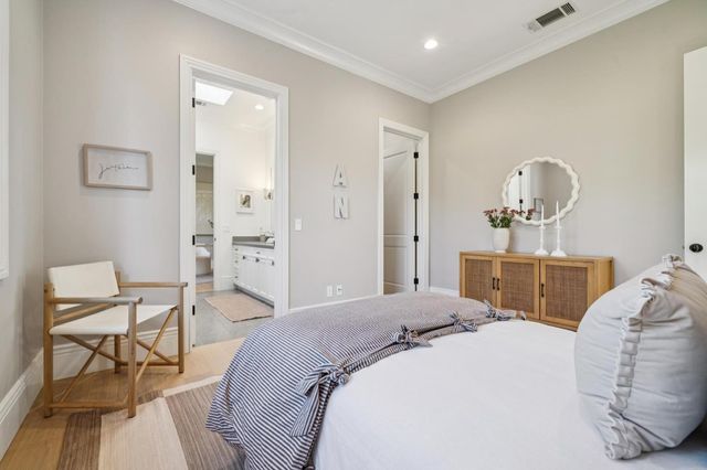 667 Jay Street, Los Altos, CA 94022
