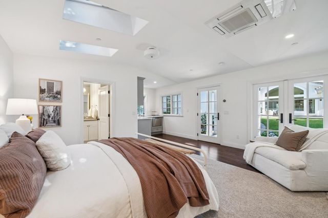 667 Jay Street, Los Altos, CA 94022