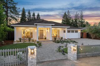 667 Jay Street, Los Altos, CA 94022