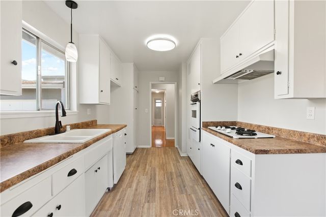 1422 Lawford, Glendora, CA 91741